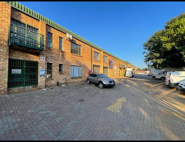 INDUSTRIAL PROPERTY TO RENT IN HENNOPSPARK